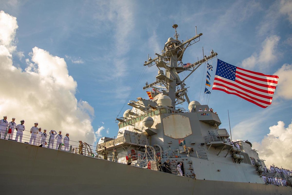 There’s no place like home. ⚓️

The guided-missile destroyer USS Jason Dunham returned to <a href="/NS_Mayport/">Naval Station Mayport</a> today following a deployment to <a href="/US5thFleet/">U.S. Naval Forces Central Command/U.S. 5th Fleet</a> &amp; <a href="/USNavyEurope/">U.S. Naval Forces Europe-Africa/U.S. 6th Fleet</a>, where it deterred aggression and strengthened our international partnerships. 

<a href="/US2ndFleet/">U.S. 2nd Fleet</a> | @surflant | <a href="/NATO/">NATO</a>