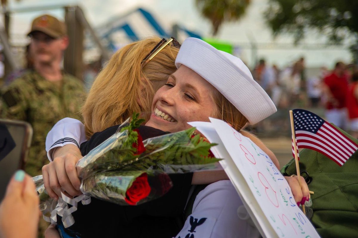 U.S. Fleet Forces tweet media