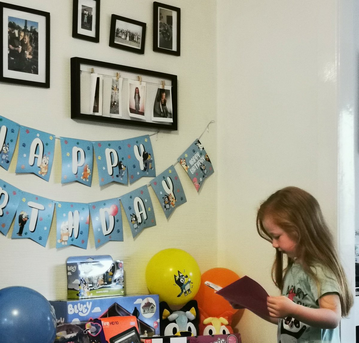 #HelloMyNameis Ashley 😊💙 tweet media