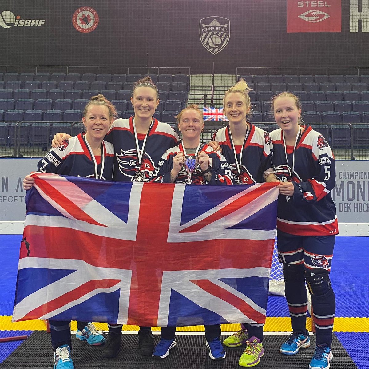 bhuk_nc's tweet photo. 🇬🇧 GB Women finish 5th 🇬🇧

Congratulations to the GB Women securing their status as 5th best in the world with a 6-2 win over Lebanon.

An extra special congratulations to those repping the Northern Conference! ⭐️🐝🦈

🦁#LionPride https://t.co/gjgDdTeX99