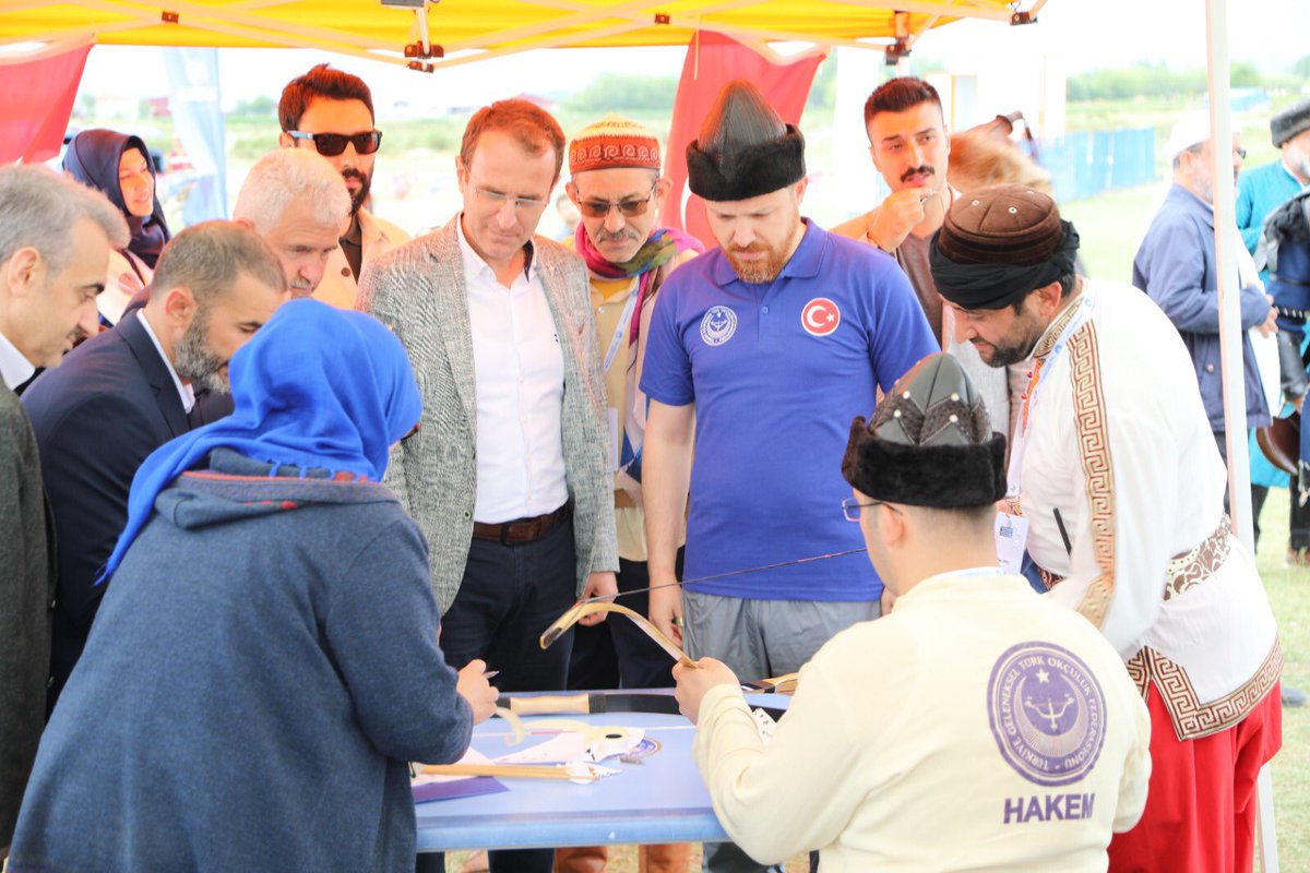 ervalilik's tweet photo. ErzinCANFest 2022 Kapsamında İlimizde Düzenlenen Geleneksel Okçuluk Türkiye Şampiyonası Sona Erdi.
@makasmehmet34 
Devamı
👇🏻👇🏻👇🏻

https://t.co/uRgDMrVJ5D https://t.co/h6syqiGfG3