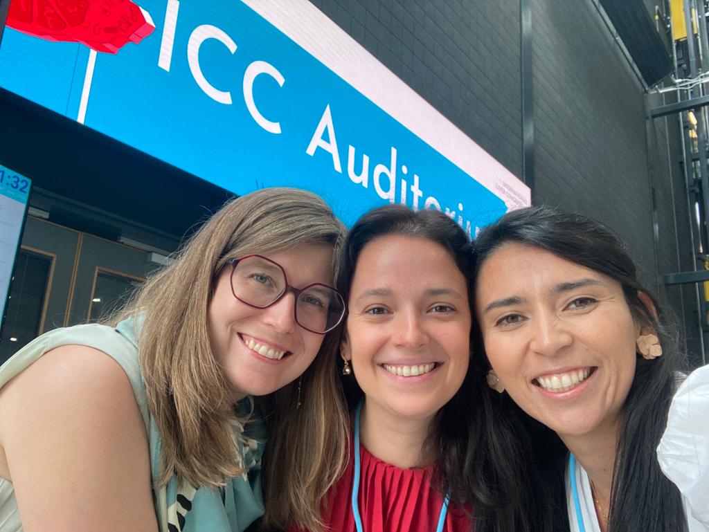 After 2 years of online meeting the greatest gift of #ILC2022 is to have met in person amazing female role models. Lucky enough to have received priceless advice from them and to count a bunch of them among my friends @paulin_mendoza @docberza @RodriguesSu24 @lange_nf