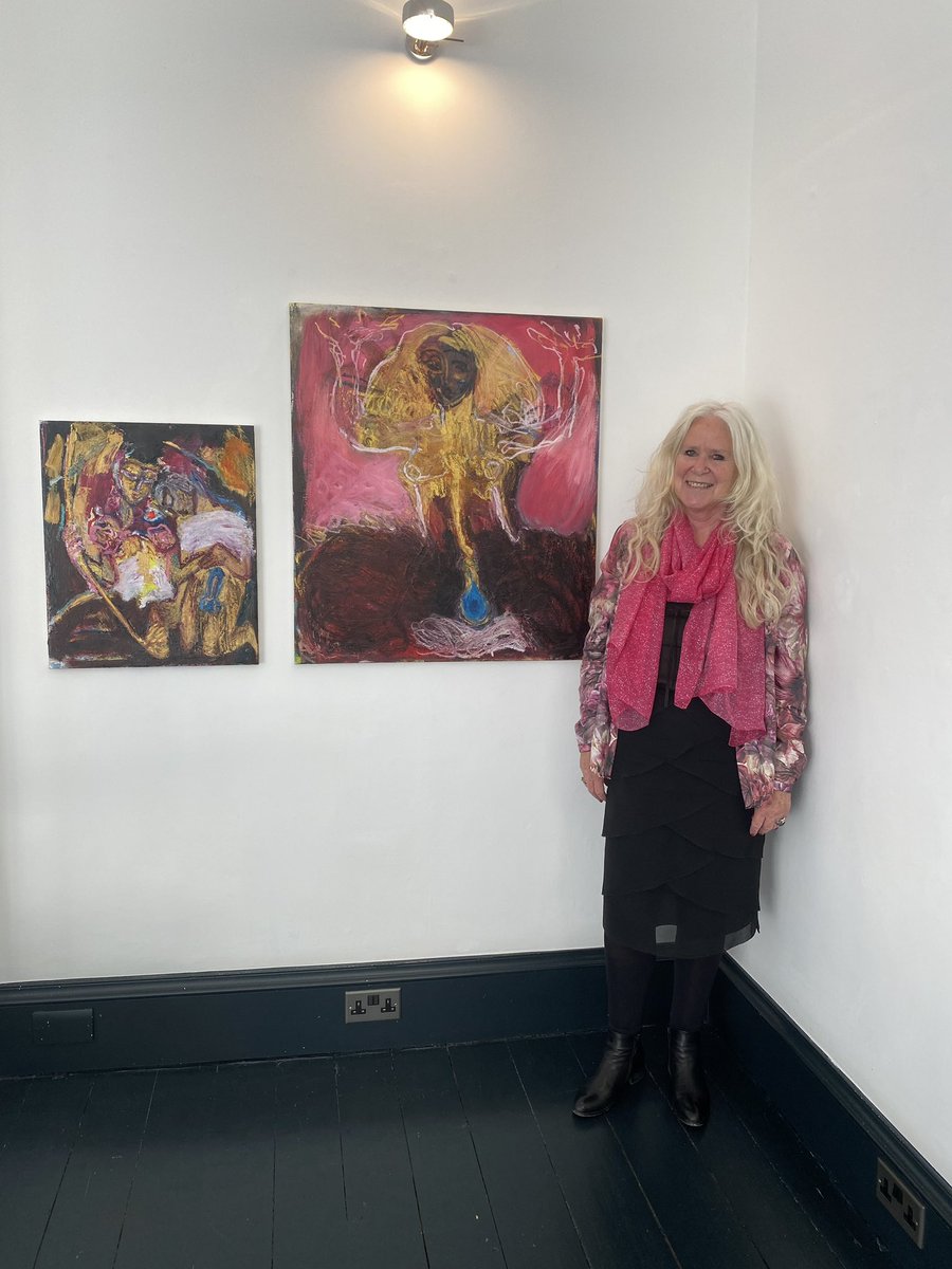 My solo show <a href="/ArushaGallery/">Arusha Gallery</a> is now on until 24th July in #Edinburgh ! <a href="/tobmikedarling/">Mike Darling, Tobermory</a> <a href="/CreativeScots/">Creative Scotland</a> <a href="/womenartsscot/">Women Arts Scot</a> #art #exhibition #paint #peinture #arte #peinturecontemporain