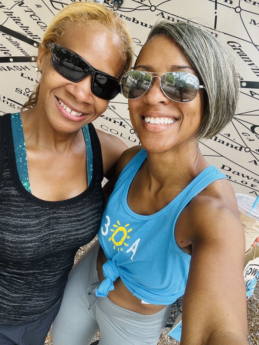 In good &amp; bad times, I try my best to turn to my personal wellness plan—which, for me, includes scheduled exercise &amp; fellowship. Today’s #SundayRunday was a balm for my soul. 7+ morning miles reflecting on dads, daughters, &amp; gratitude. 

💛👴🏽

#BlackwomeninMedicine
#loveisthewhat
