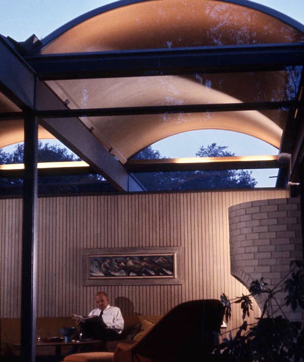 ReuniondeObras's tweet photo. Hoy en https://t.co/3cWZHuS57H les presentamos una joya de la arquitectura moderna en California:
.
Case Study House 20(B),
The Bass House.
Buff, Straub Hensman, architects.
Altadena, California.
USA 1958.
.
#casestudyhouse #juliusshulman #saulbass #baukunst #baukunstacademy https://t.co/2zgH1zhFGG