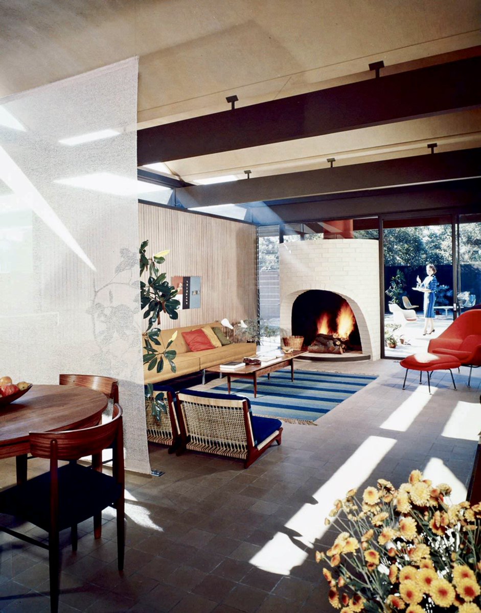 ReuniondeObras's tweet photo. Hoy en https://t.co/3cWZHuS57H les presentamos una joya de la arquitectura moderna en California:
.
Case Study House 20(B),
The Bass House.
Buff, Straub Hensman, architects.
Altadena, California.
USA 1958.
.
#casestudyhouse #juliusshulman #saulbass #baukunst #baukunstacademy https://t.co/2zgH1zhFGG