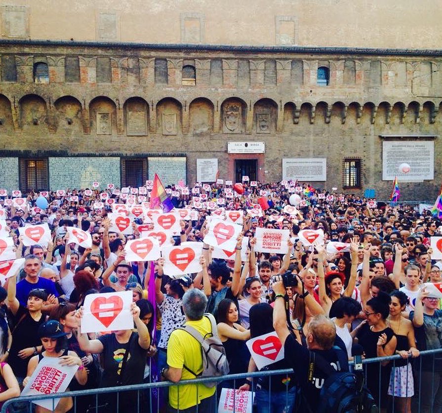 ErikfromBo's tweet photo. Happy Bologna Pride 🌈🔥🏳️‍🌈 https://t.co/opynYamguL