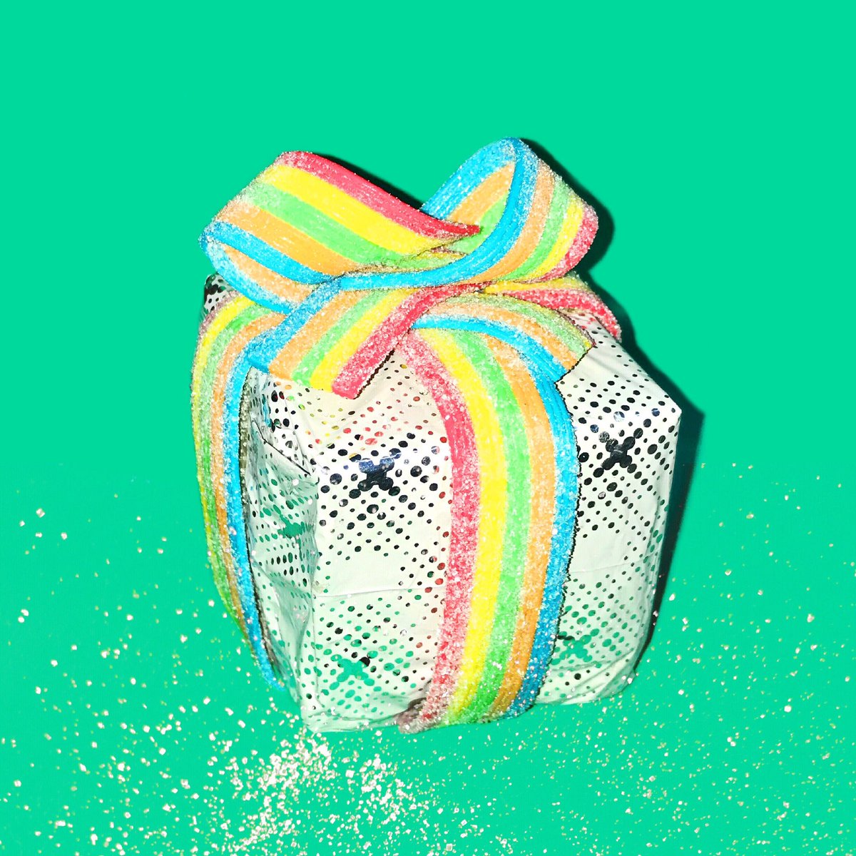 Pride Icons tweet media