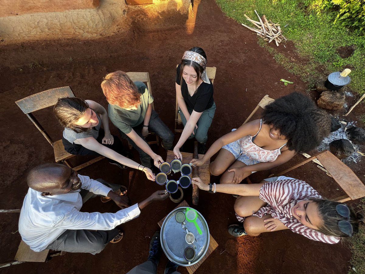KampalaWalk's tweet photo. Preparing and enjoying Ugandan coffee. #Uganda #Travel #Coffee https://t.co/eFBD8FJncR