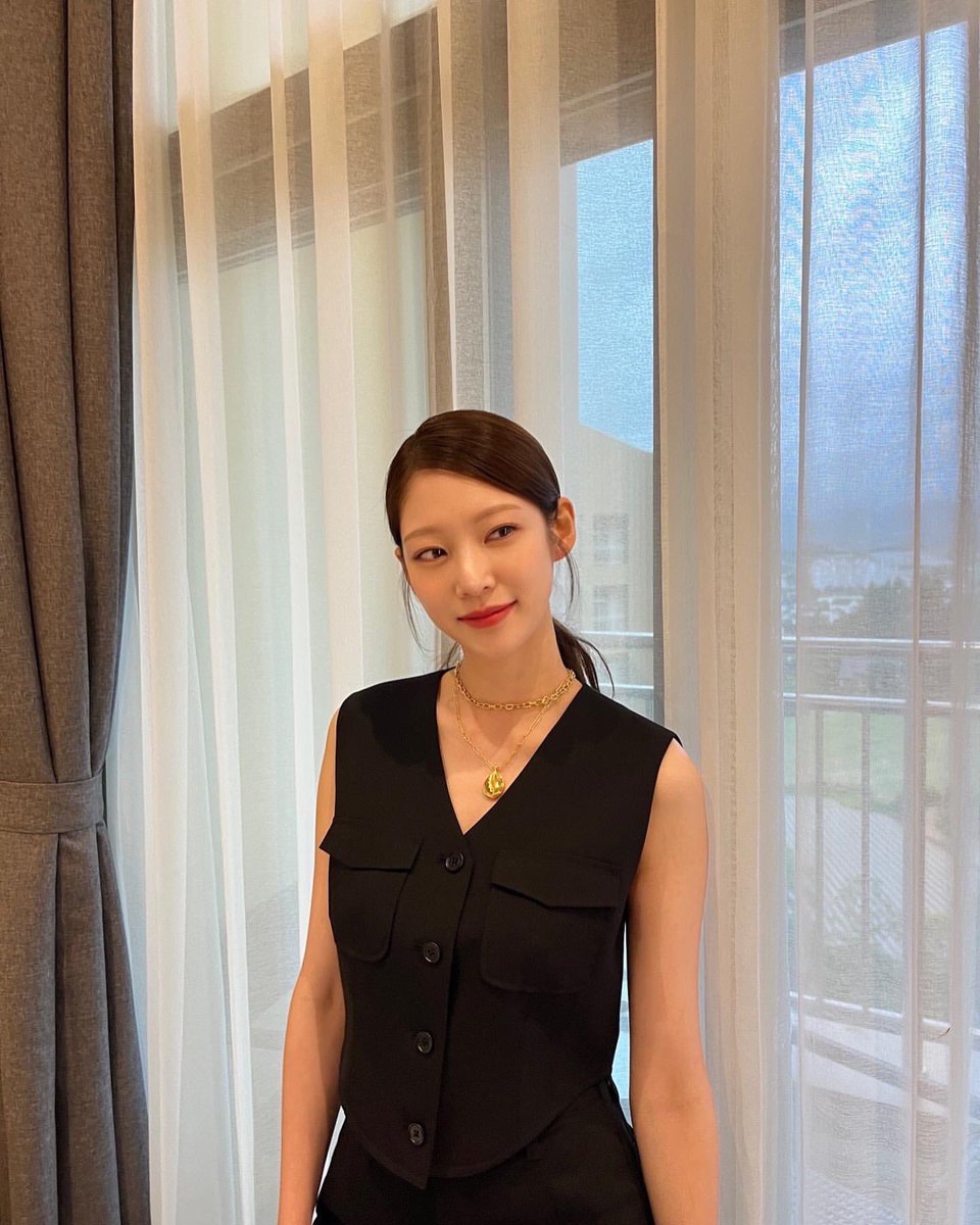 0seungyeon_only's tweet photo. 2022.06.26
⠀
Gong Seung Yeon Instagram update
🤍평창국제평화영화제🤍
🤍Pyeongchang International Peace Film Festival🤍
#공승연 #PIPFF
#GONGSEUNGYEON
#평창국제평화영화제 #PIPFF2022 https://t.co/hHQvasWaEB