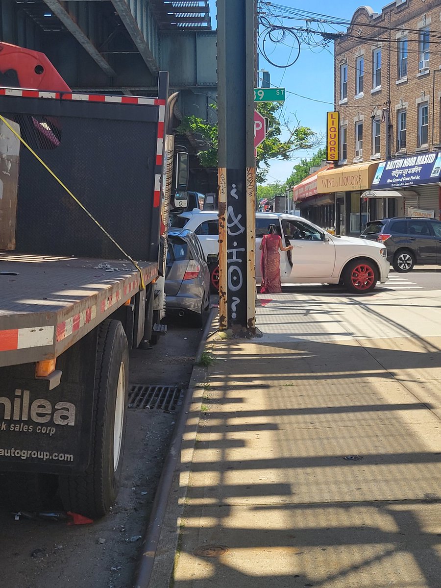 Misha Teaches tweet media