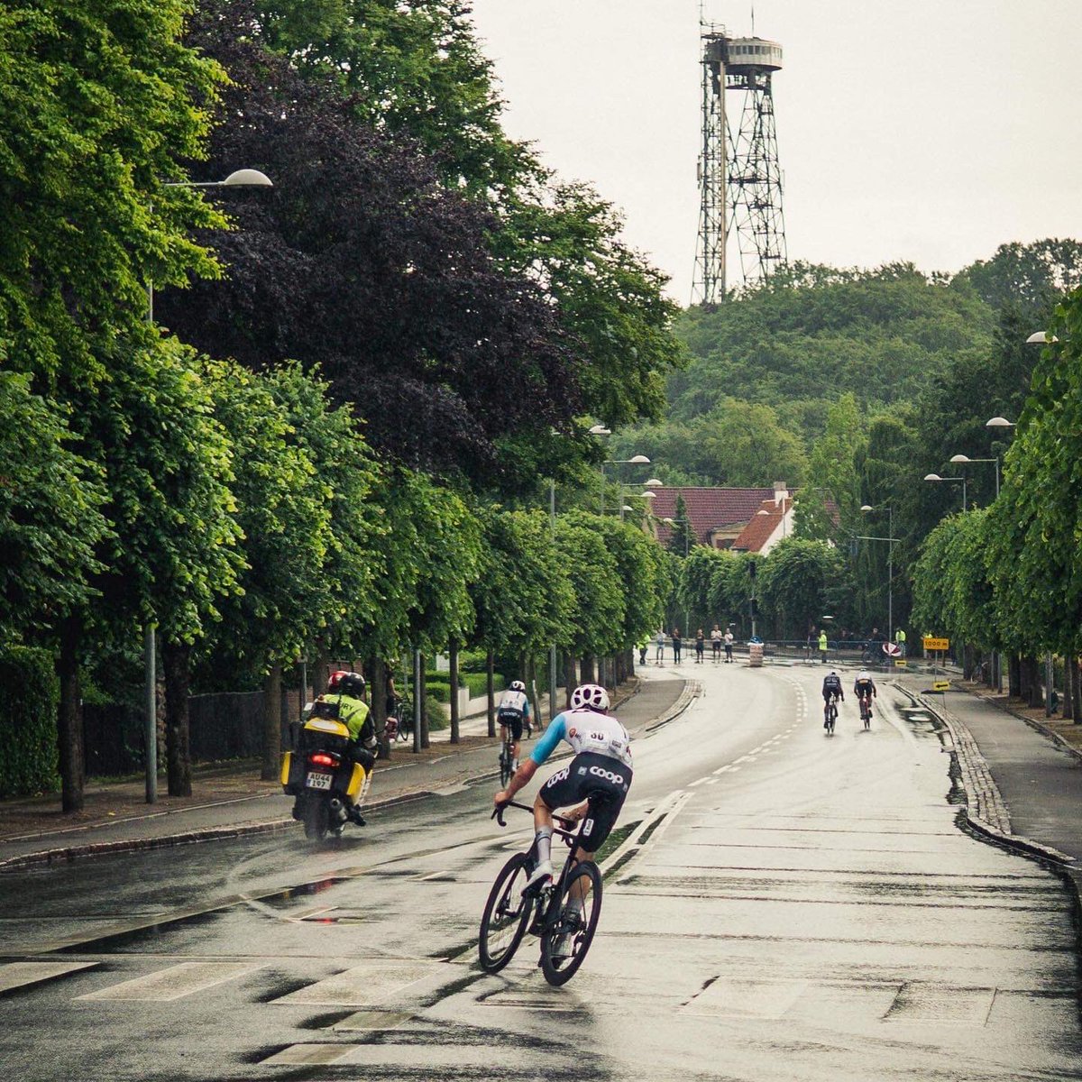 LouisBendixen's tweet image. What a day at National Championsships! 🇩🇰 In the breakaway all day long, believed in myself and rode for the medals with no regrets! 5th in the end after being chaught by some really strong guys 👏 📸: @SigneKoch