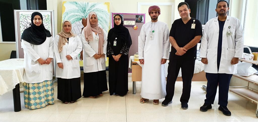 ncnps_oman's tweet photo. شاركت اللجنة الوطنية لشؤون المخدرات والمؤثرات العقلية عيادة الإدمان بمستشفى المسرة الإحتفال باليوم العالمي لمكافحة المخدرات الذي يصادف ٢٦ يونيو ٢٠٢٢،والذي يحمل شعار:ا��رعاية خلال الأزمات الصحية والإنسانية

من خلال تعزيز الوقاية من تعاطي المخدرات والسعي لتوفير خدمات العلاج والتأهيل https://t.co/z69Qep7yAm