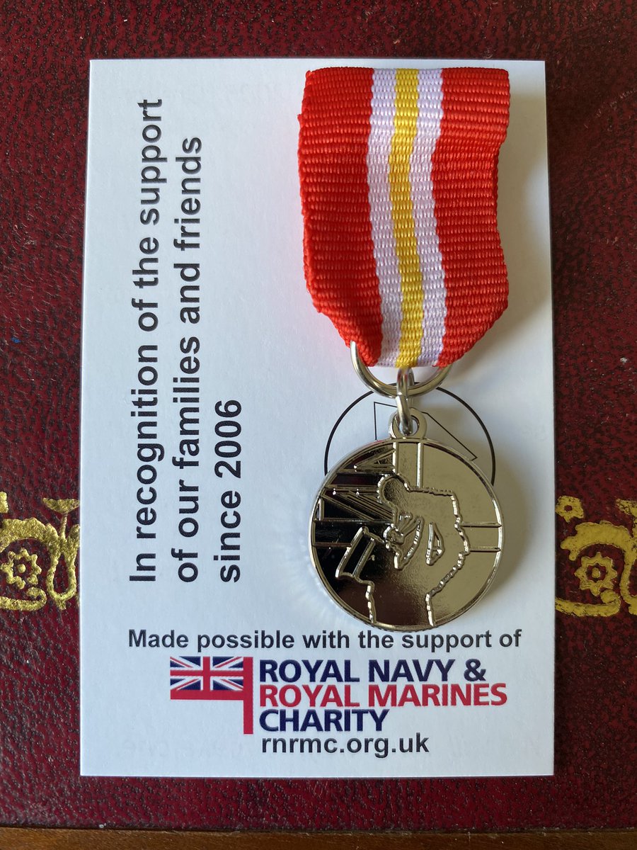 MedalsGulf's tweet photo. We’ve just issued our 750th Mini Medal! Unbelievable, having only started this project in 2019. That’s 750 children recognised by their parents who spend their time away in the heat of the Gulf. Let’s get to 1000! @RNRMC @RoyalNavy @COMUKMCMFOR https://t.co/gBPCqyru2E