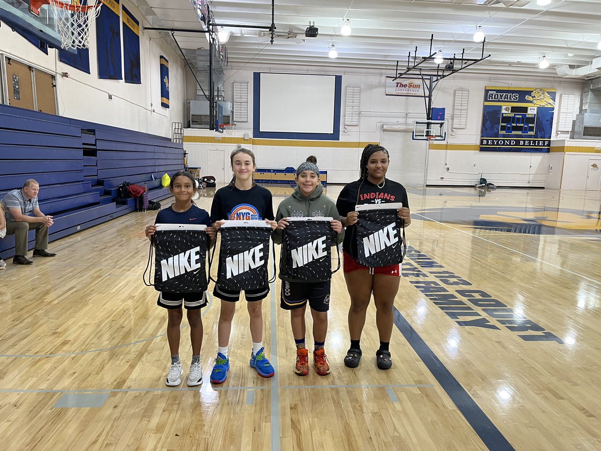 3-Point Award Winners:
Laila Watlington
Jacquelyn Hughes
Auden Walker
AJ Butzsky