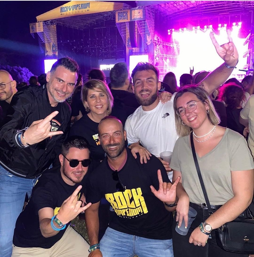 David Caro tweet media