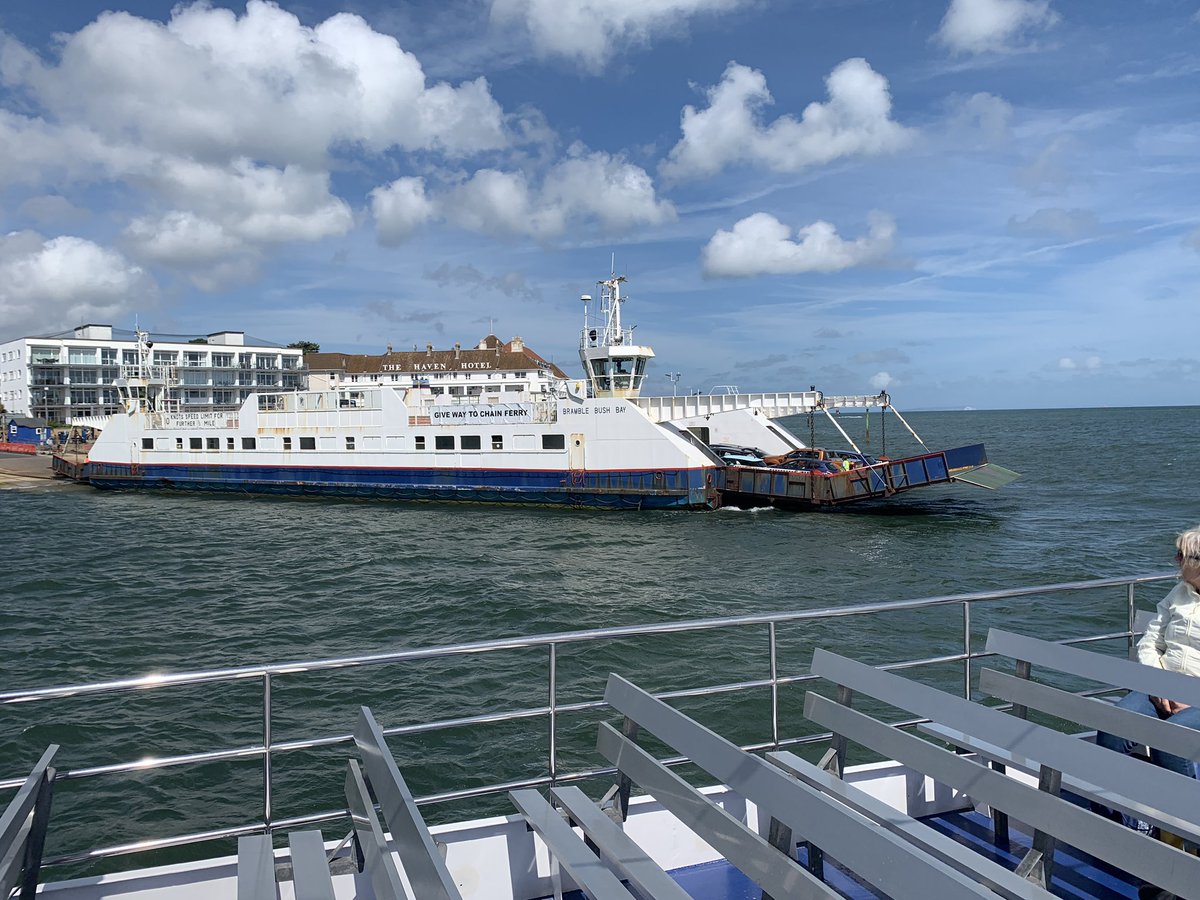 Rjsavage76's tweet photo. A spot of Provincial Convocation Yesterday @DorsetCompanion &amp; a Boat Trip today with @622Cuthberga. A wonderful day in Poole harbour and just over £150 raised for the WM Charity. Thank you. https://t.co/tOmARUwh47