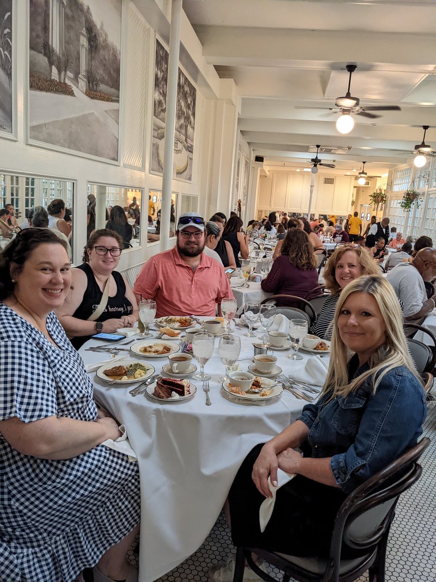 mrsbuckenham's tweet photo. Sunday Brunch at the Court of Two Sisters before getting started with a busy day of learning at #ISTELive in New Orleans! Excited to bring back ideas for our FCS teachers! https://t.co/xsZ0BleIc5