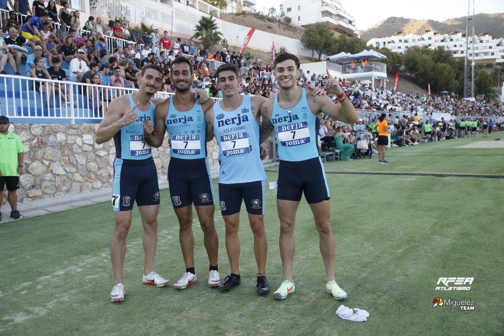 atletismoRFEA's tweet photo. 4 x 100 m 🚹#CEatletismo 

CAMPEÓN
@Nerjaatletismo 39.88

Arrasan en el relevo corto y regalan a su afición un gran triunfo, el primero absoluto de su historia

PROFETAS EN SU TIERRA

👏👏👏

📺 @teledeporte
📺 Multipantalla https://t.co/cqktTskGmI
📊 https://t.co/3ecZqUESeF https://t.co/Ttdi9r7SbX