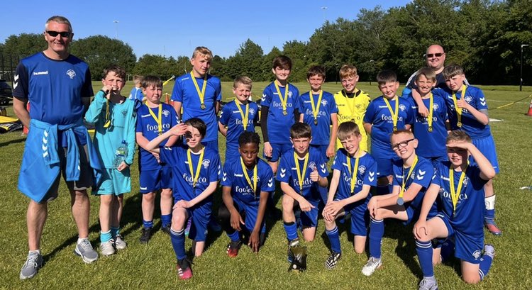 #pathway 

facebook.com/10005745750972…
<a href="/OfficialSLDFL/">Scottish Lowlands Development Football League</a> <a href="/ScottishYouthFA/">Scottish Youth FA</a> <a href="/HamAdvOfficial/">Hamilton Advertiser</a> <a href="/RutherglenRef/">Rutherglen Reformer</a> <a href="/GrassrootSoccer/">Grassroot Soccer</a>