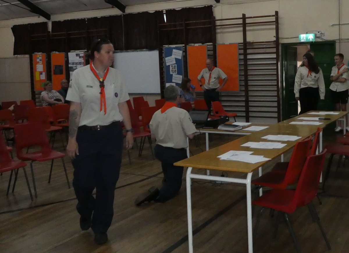 SuttonSnaggles tweet media