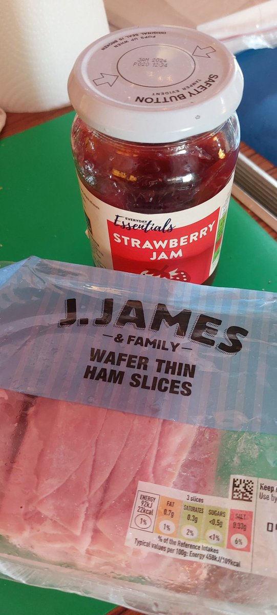 foreignfieldlhg's tweet photo. And that was Chalke Valley History Festival 2022! Thank you to everyone who came to see the talks and the shows &amp; thanks to the all the volunteers &amp; staff who helped put the festival together. Until next time, Ham and <expletive deleted> Jam!

@CVHISTORYFEST #CVHF #AmazingHistory https://t.co/PKcfLtVxYl