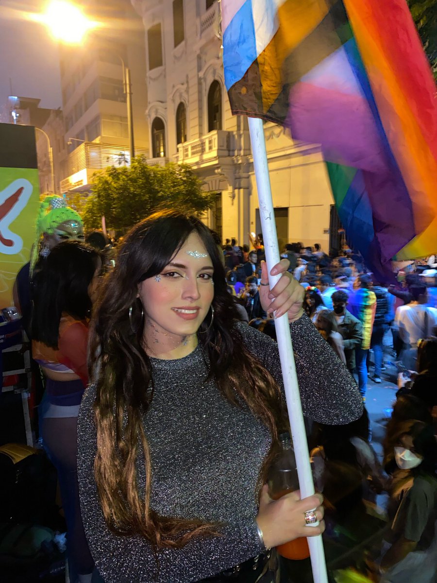 luatop11's tweet photo. #MarchaDelOrgullo2022 #pridelima #LGBTQIA #LGBTQ https://t.co/VAtvmt5EL3
