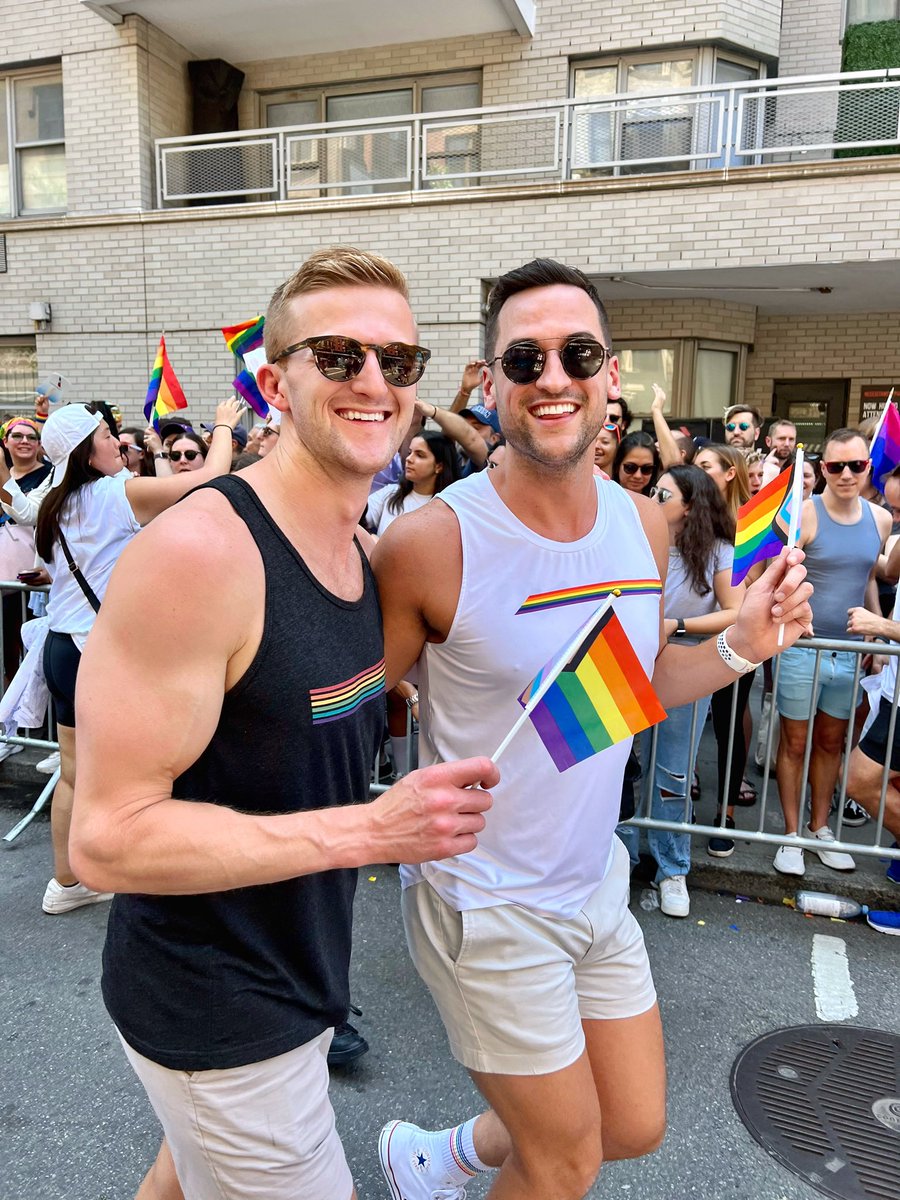 Connor O. Roe tweet media