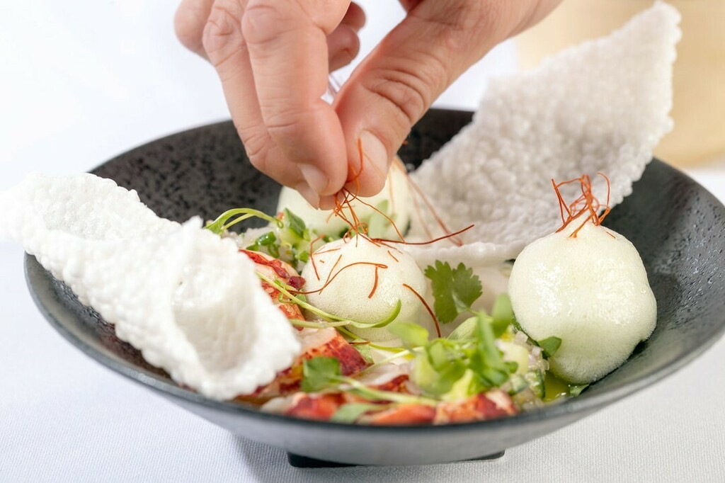 Lobster Fest is back tonight!
3-Course Menu $68
Sunday to Wednesday

LIMITED TIME OFFER | DINNER FROM 5:30 PM 

See link in the bio.
.
.
.
. 
.
#lobster #whistler #delicious #yummy #gourmet #foodinsta #instaeats #foodstagram #kitchen #instagood #foodgasm #nomnom #foodporn #e…