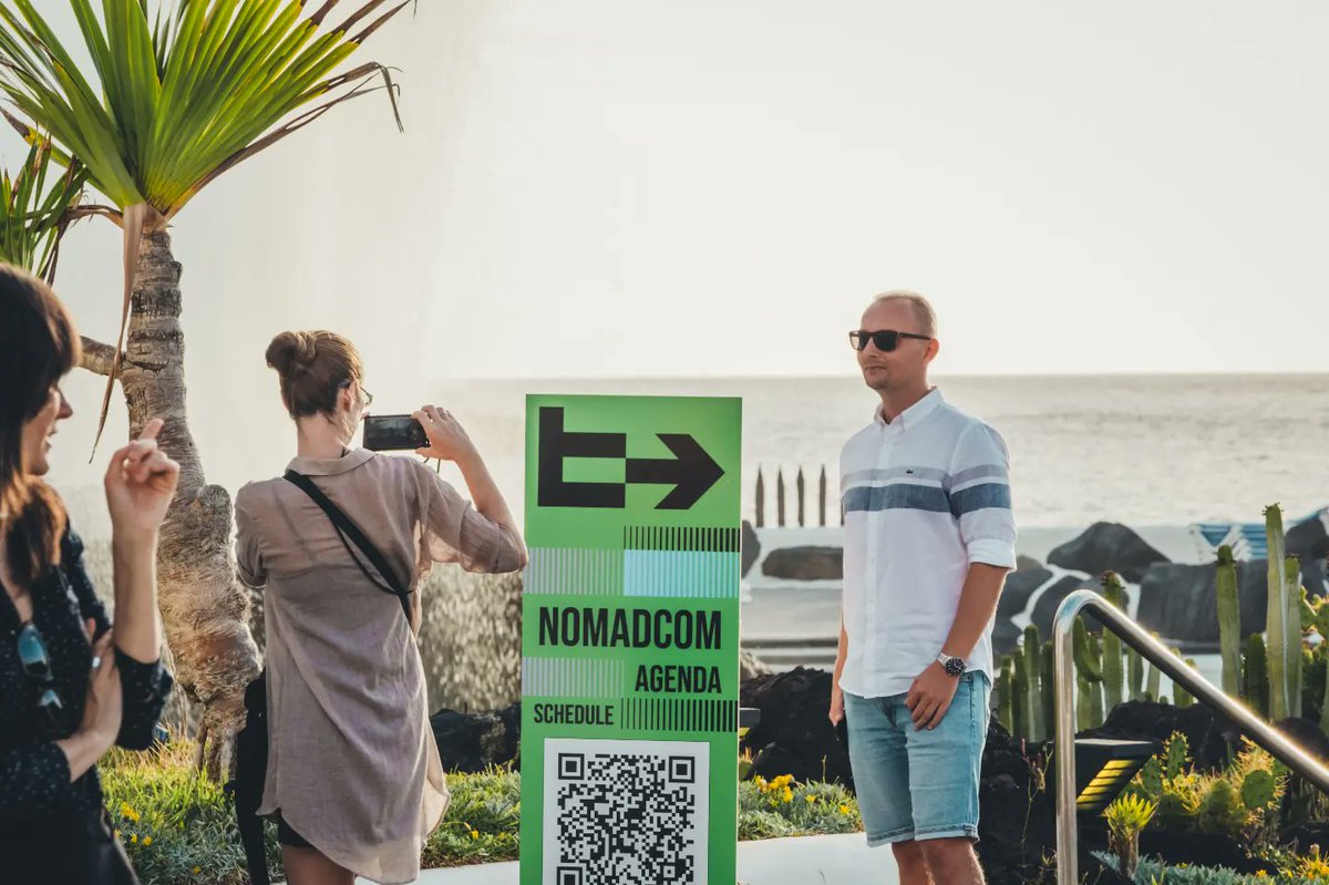 DigitalNomadF's tweet photo. MEET &amp; BUILD 🔛 La zona de networking y meet-ups de Tednomad donde hacer contactos de todo ámbito, compartir, crecer y generar vínculos, negocios y nuevas creaciones para entornos de trabajo remotos y digitales 🙌 Así lo vivimos en el Lago Martiánez. https://t.co/nM7T4sqe3N