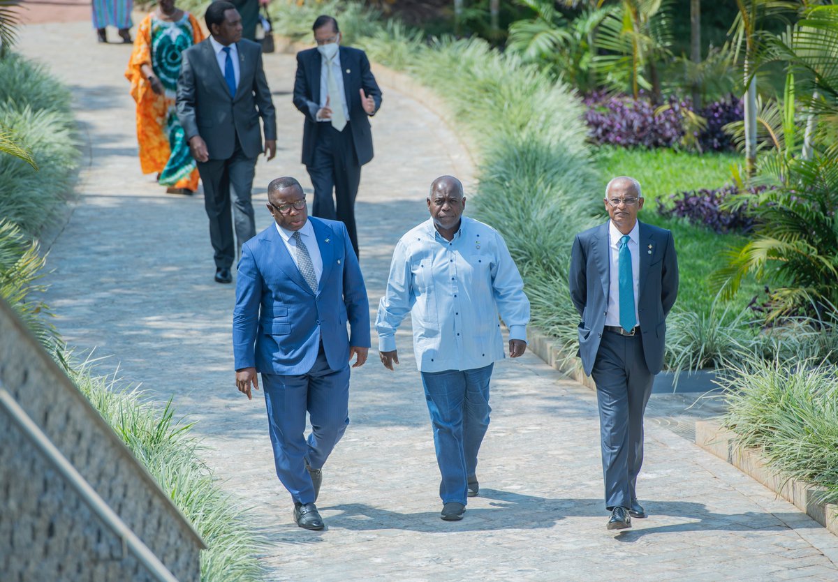 Philip Brave Davis (@HonPhilipEDavis) on Twitter photo 2022-06-26 18:51:07 I want to thank @PaulKagame and the people of Rwanda for hosting a very successful @CHOGM2022. I look forward to our collective efforts under the leadership of @PScotlandCSG in turning our words and commitments into action on behalf of the people of the Commonwealth. I want to thank @PaulKagame and the people of Rwanda for hosting a very successful @CHOGM2022. I look forward to our collective efforts under the leadership of @PScotlandCSG in turning our words and commitments into action on behalf of the people of the Commonwealth.