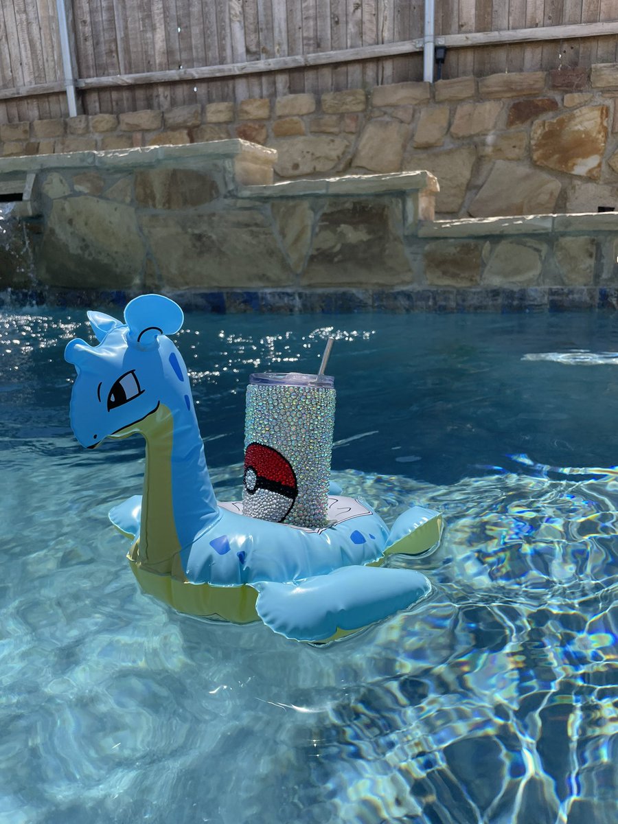Crickitt's tweet photo. #Pokemon chilling by the pool! https://t.co/OQutGXdzKz