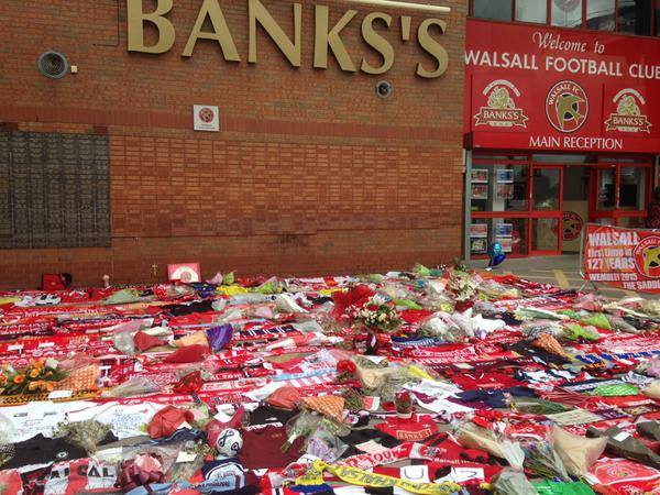 Awaydays23's tweet photo. Remembering Walsall fans Patrick Evans, Adrian Evans and Joel Richards + 35 others who was killed in the Sousse attacks in 2015 https://t.co/OKEuUCDAgz