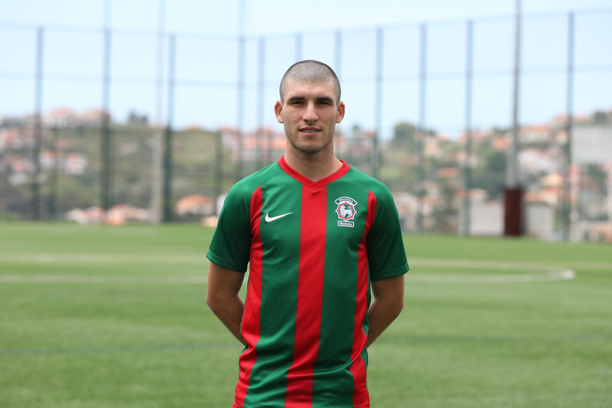 👤 Afonso Martins
👉 18 anos
⚽️ Lateral Direito