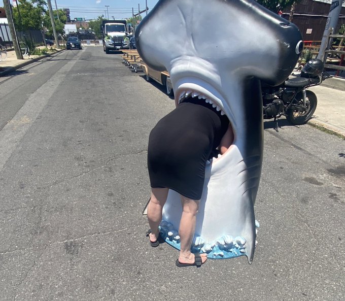 Caption this. https://t.co/5HIhKseTCe<a href="/tag/throwbackthursday"class="tags"><span>#throwbackthursday</span></a>