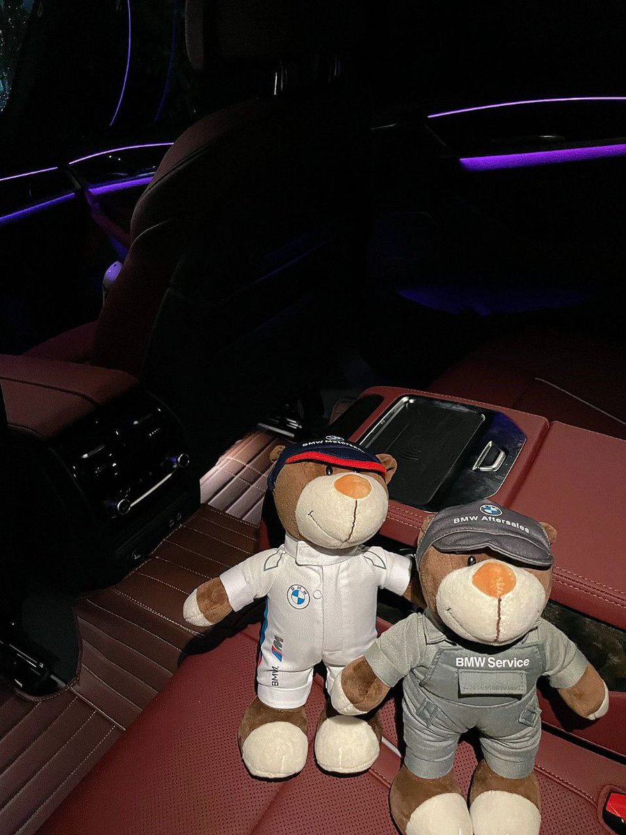 An empty Twitter not knowing what to do!