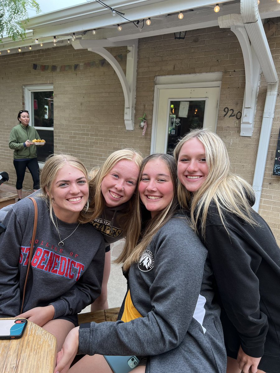 <a href="/cassiestpeter/">Cassie St. Peter</a> <a href="/HansenTarin/">Tarin Hansen</a> <a href="/KatelynKasper04/">Katelyn</a> <a href="/AlissaWernz/">Alissa Wernz</a> representing the MG Softball Program in Colorado!!! Big tourney starts tomorrow!!! #Program #Culture <a href="/MGActivities/">Crimson Activities</a>