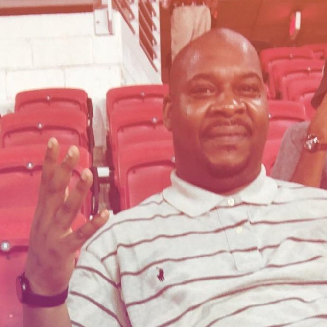 Watch Duane Hubbard SR's leaked NSFW photo on TwXstars