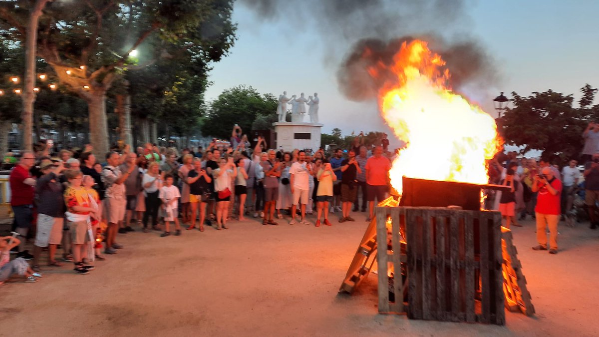Diables de Calella tweet media