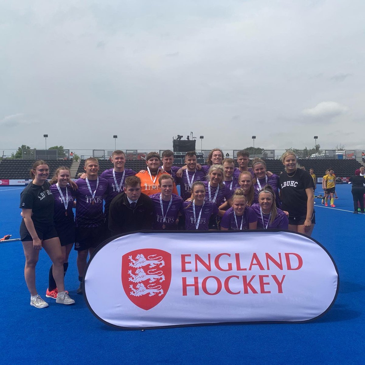 LBUHC's tweet image. Last weekend the mixed team took part in the England Hockey Tier 1 National final vs @NorwichCityHC at the Lee Valley Hockey and Tennis Centre.

The FT score was 2-2 which meant the game had to be decided by penalty shuffles which sadly our opponents Norwich City HC edged 3-2.
