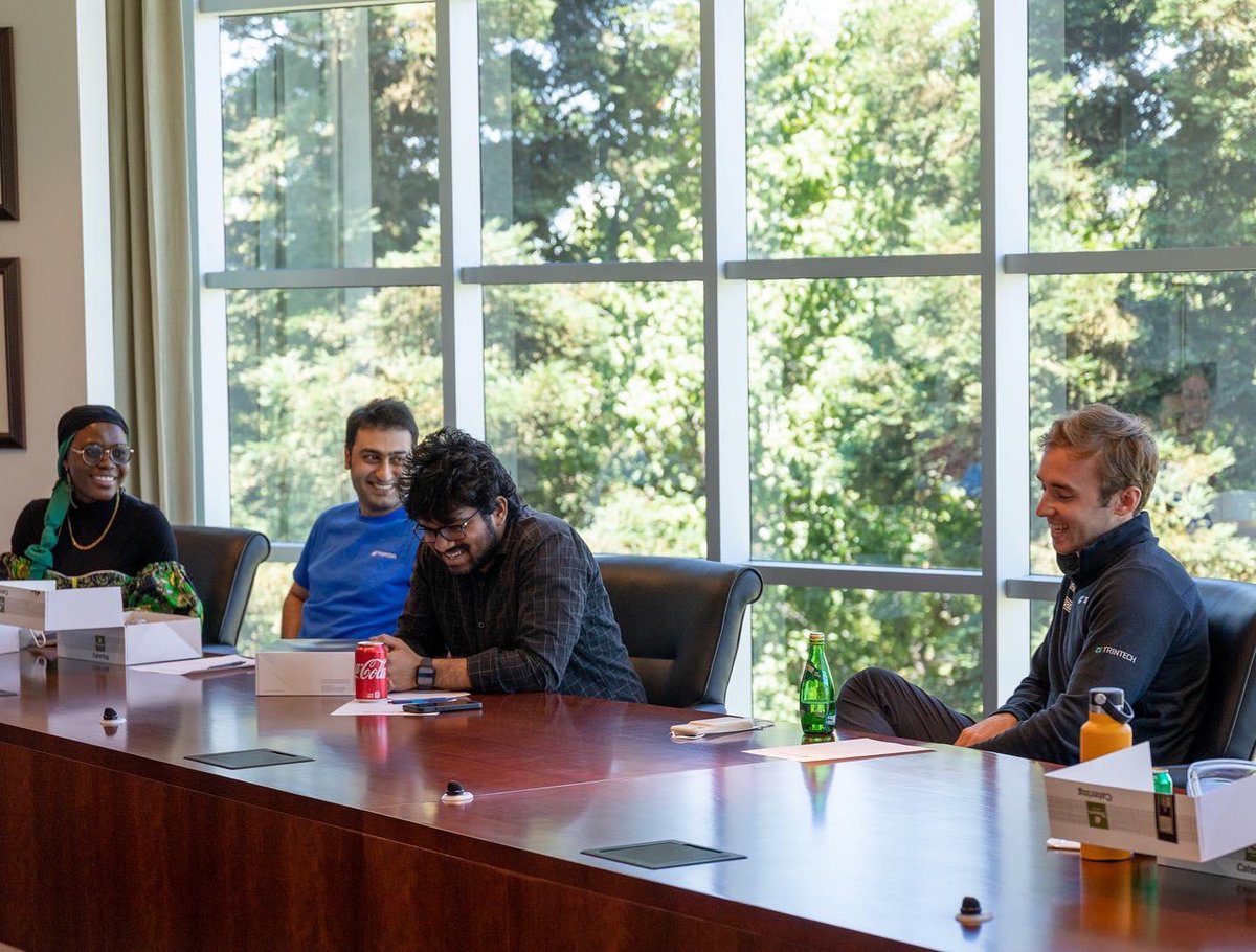 JamesRoe_IE's tweet image. Enjoyed spending time in California this week with the @topcon_today summer interns. 
A group full of Data engineers, Aerospace engineers and Marketing students. The future of #topcontechnology is in good hands. 
•
#datayourway