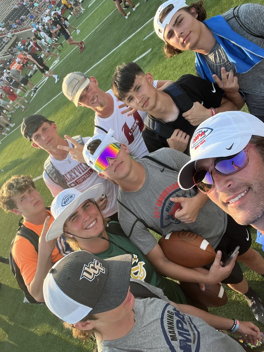 nthetrenches's tweet image. The Colonels were not just a great group of Q’s, athletes, and football players but also a great group of kids #MPA2022