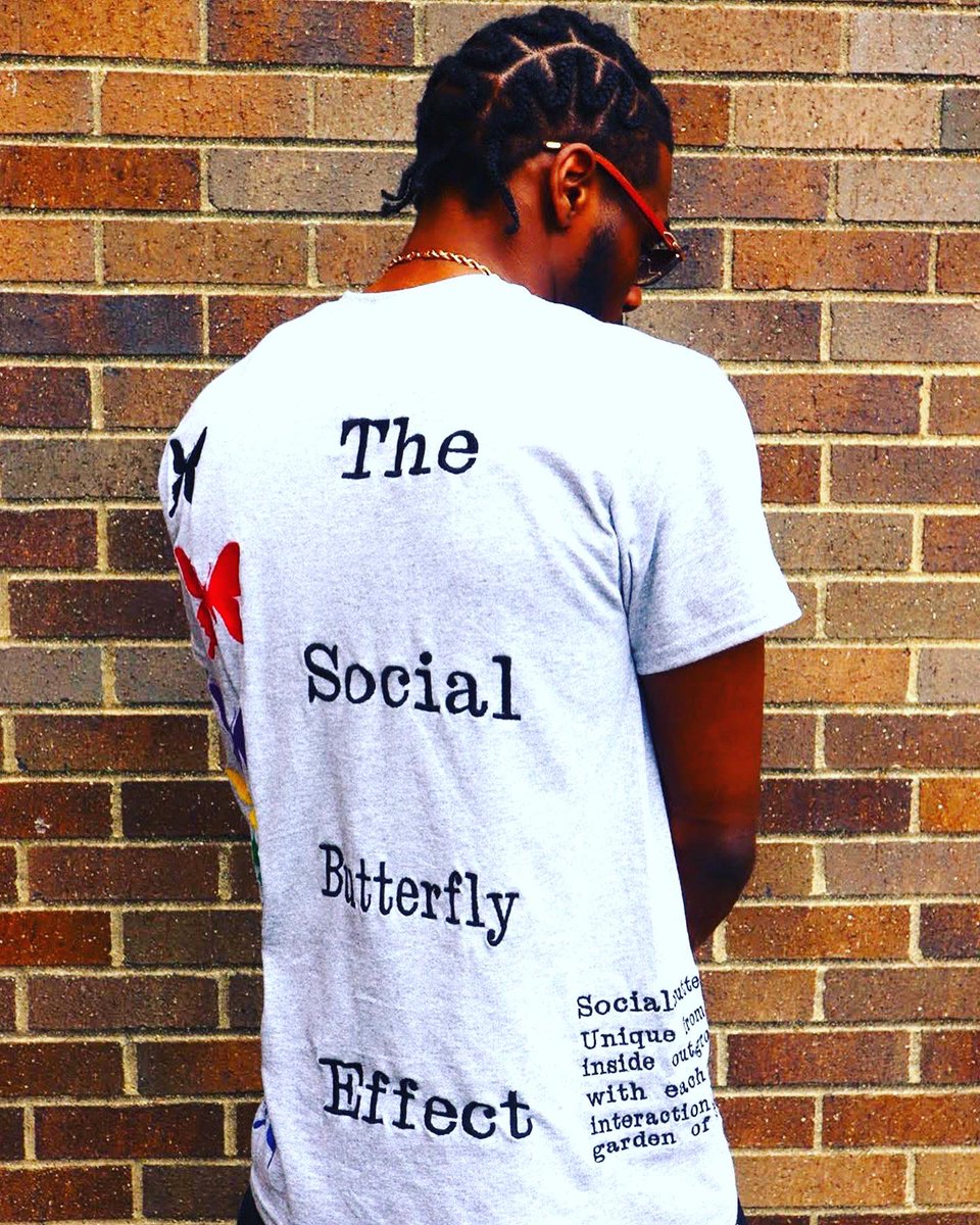 smoovuncleD's tweet photo. Just dropped new shirts 🦋   
Link in bio 🦋 https://t.co/PoA3omYz0x