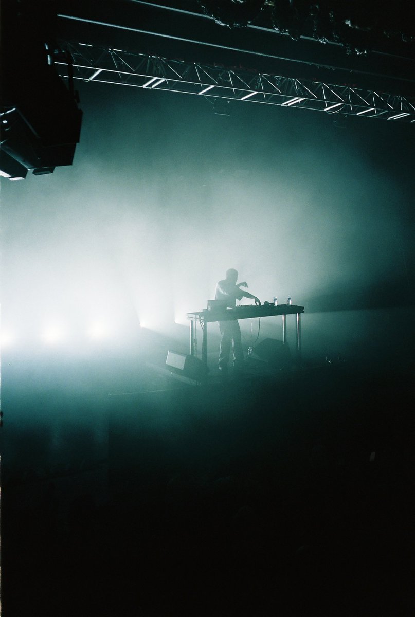 alchimistfr's tweet image. La nuit parisienne de Kaytranada photographiée par Jonathan Jackson pour Alchimist.