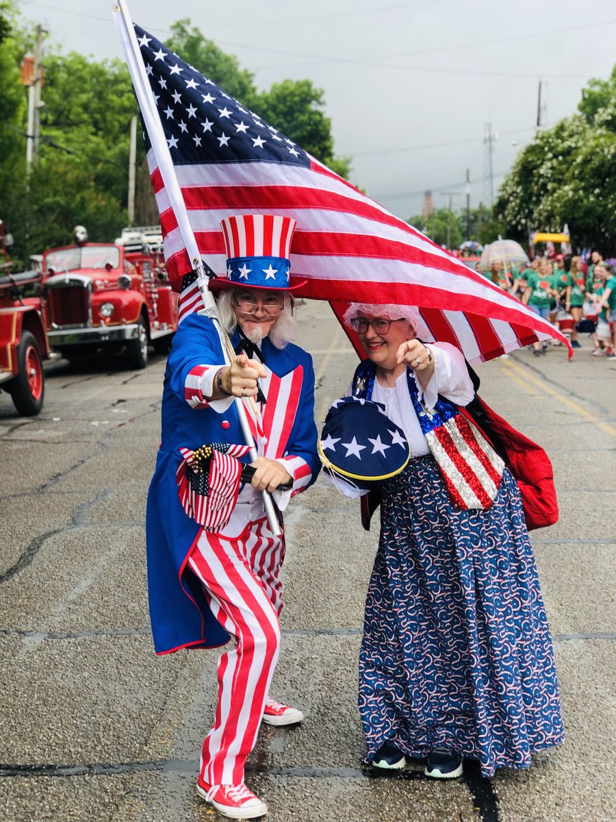 Fireworks, Tribute to George Strait, Hometown Parade and More in Waxahachie, Texas - bit.ly/Hachie4th!  
#4thOfJuly #IndependenceDay #fireworks #parade