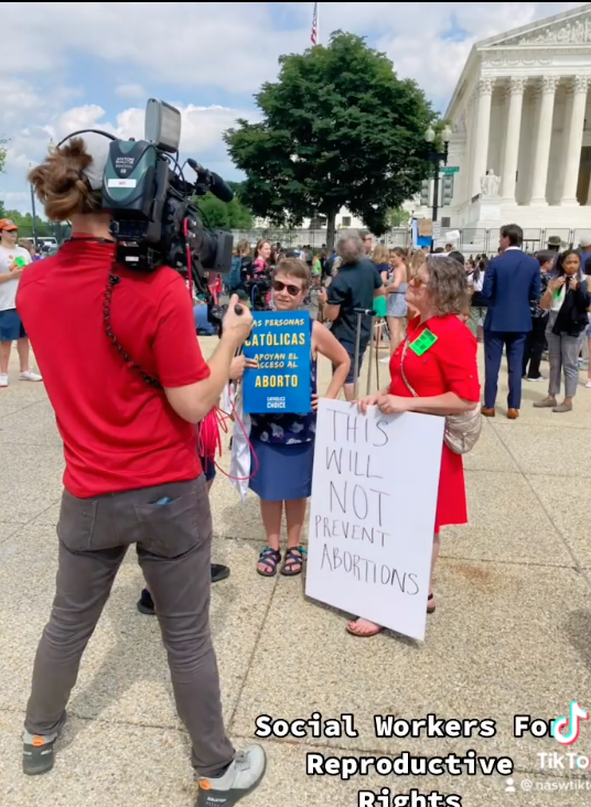 Social Worker tweet media