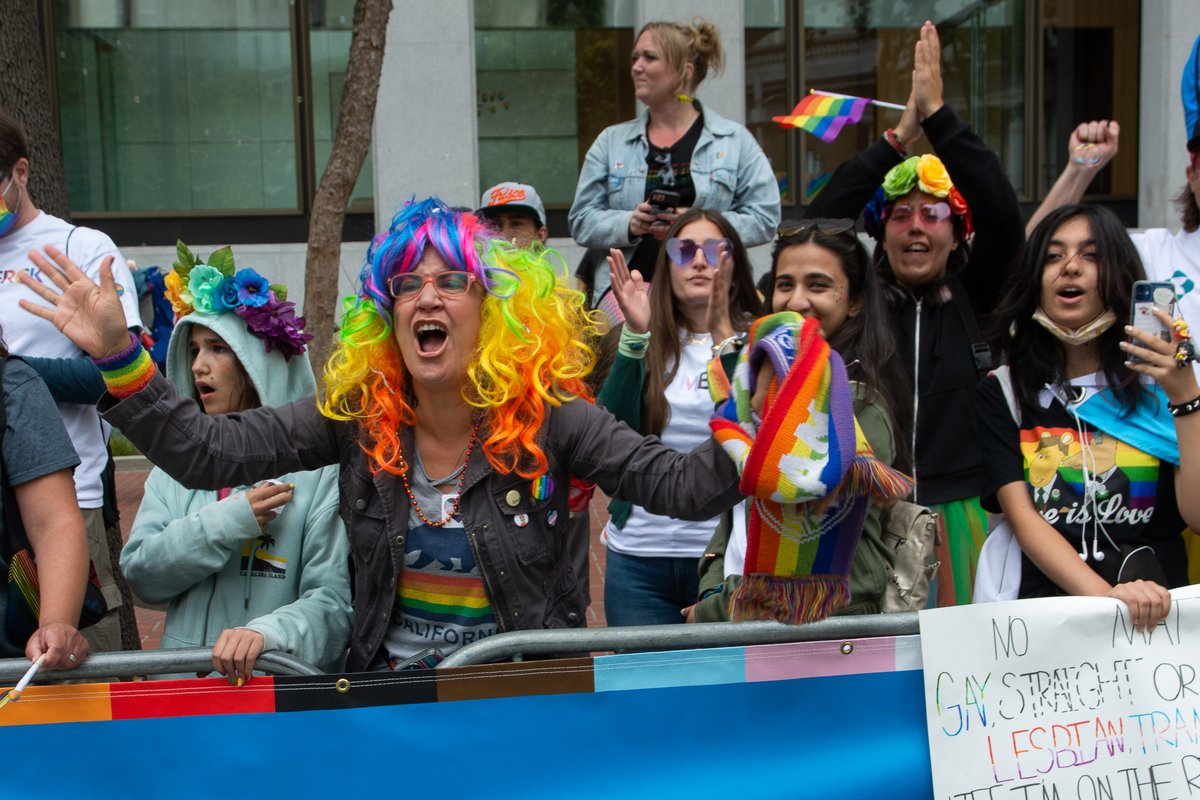 ProtestPix's tweet image. Day 3 of Post-Roe America. Day 3 in the streets for #RiseUp4AbortionRights Today, marching in resistance contingent in #Pride2022. Can't stop! Won't stop!