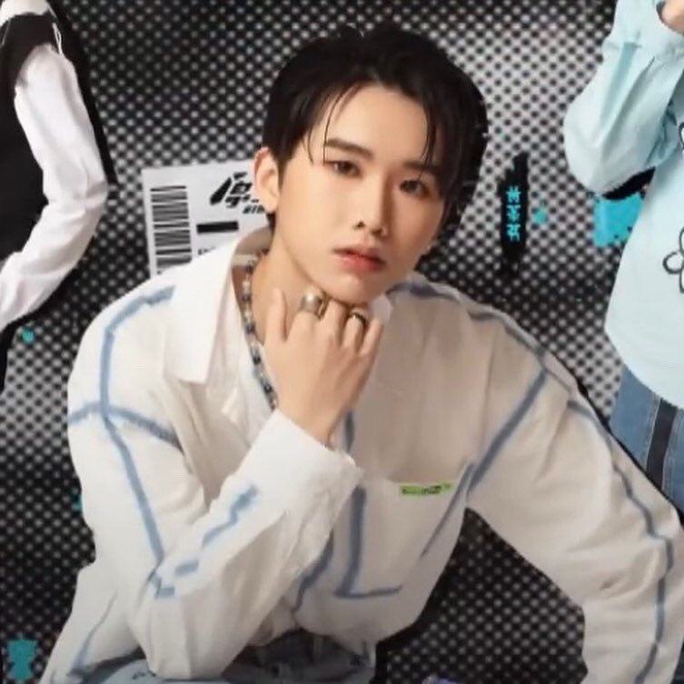 黃莑茗 tweet media