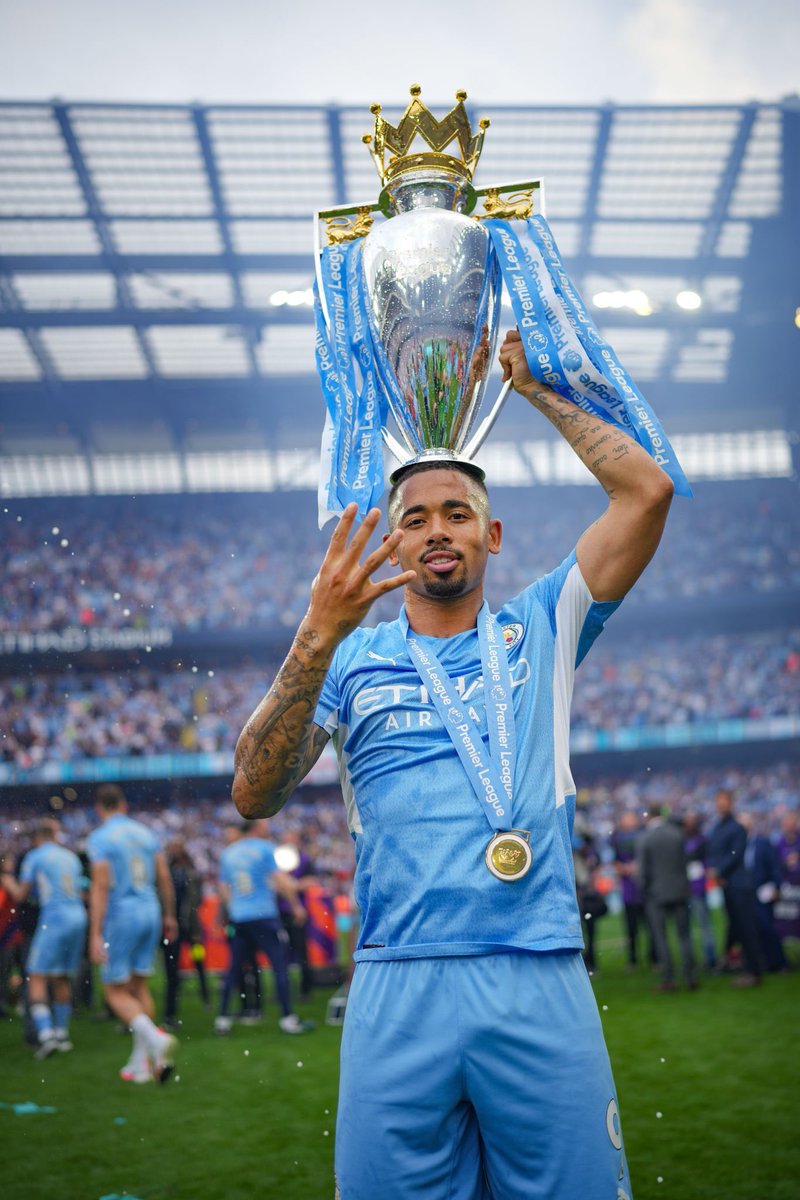 BadgerWade's tweet photo. Thanks for everything @gabrieljesus9, once a blue always a blue! https://t.co/075xLquIKT