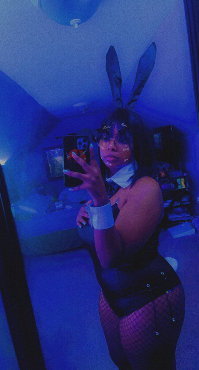 HiddenKyoshi's tweet photo. bunny girl senpai 🐰🖤 #bunnygirl #blackcosplayer #bunnygirlsenpai https://t.co/sI2QRx5bNG